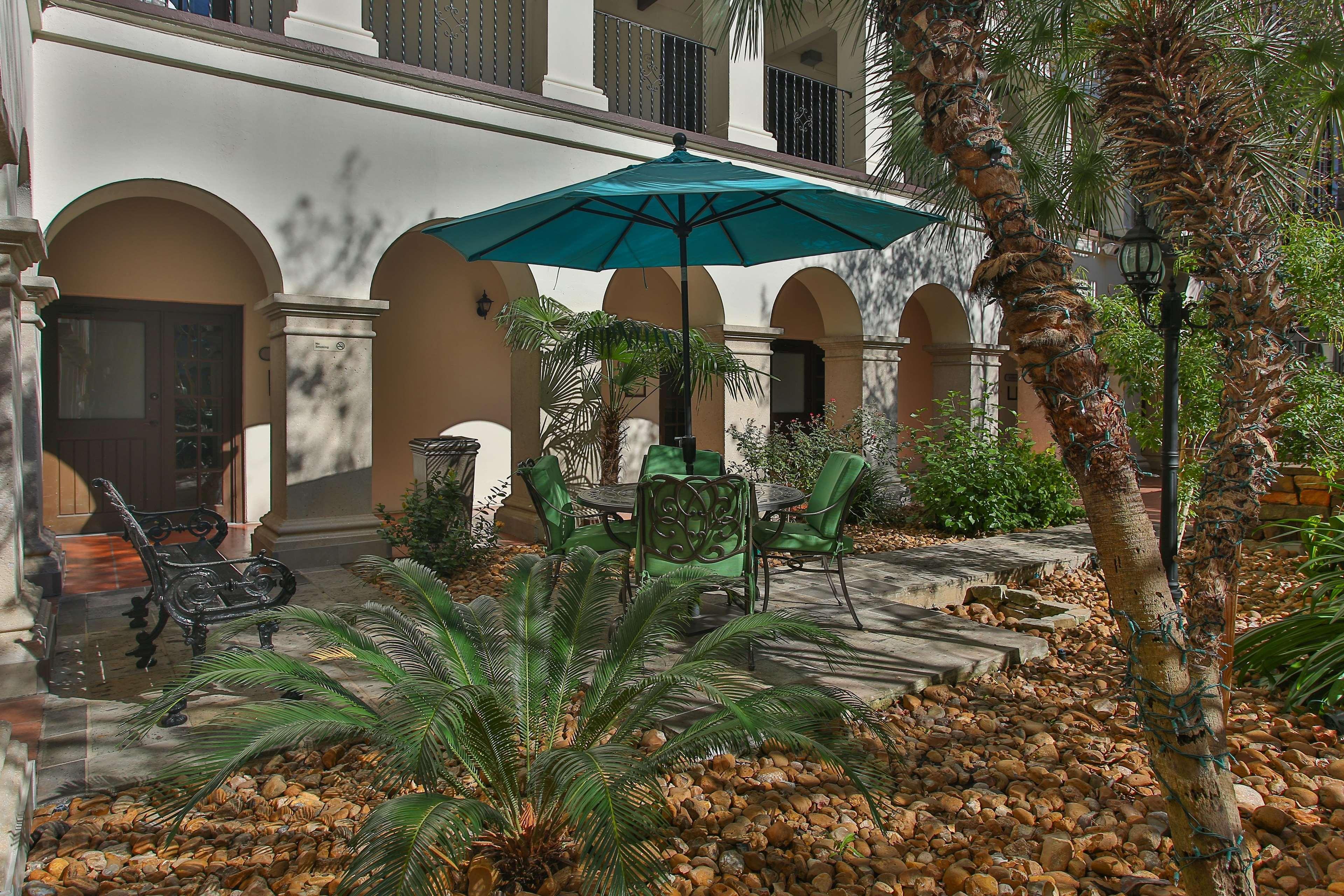 Estancia Del Norte San Antonio, A Tapestry Hotel By Hilton Exterior photo