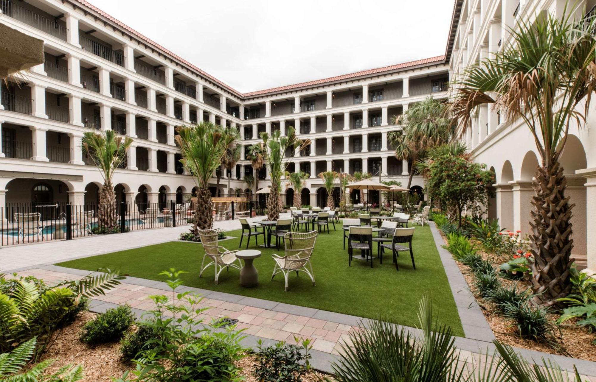 Estancia Del Norte San Antonio, A Tapestry Hotel By Hilton Exterior photo