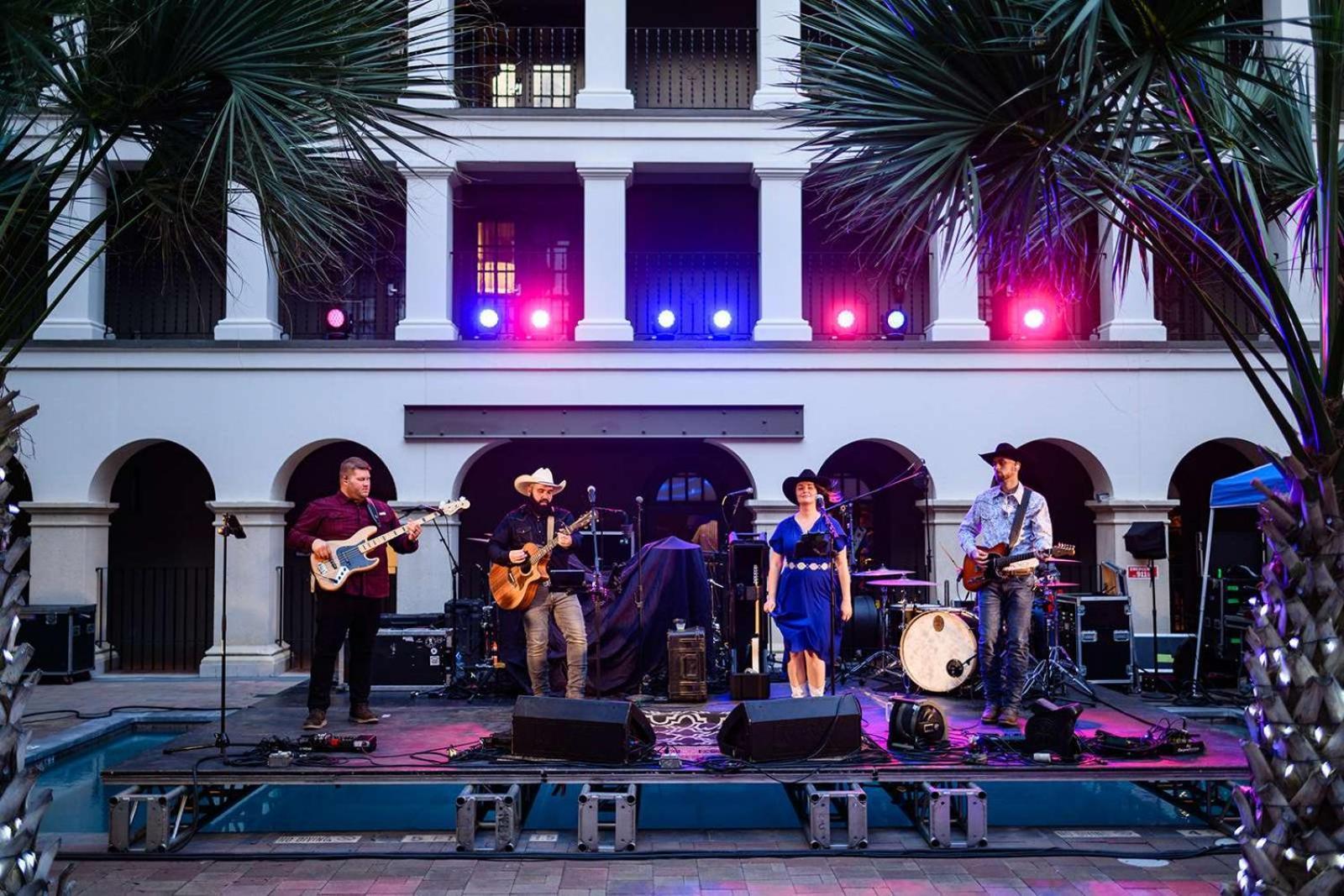 Estancia Del Norte San Antonio, A Tapestry Hotel By Hilton Exterior photo